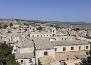 vista chiesa San Paolo.jpg - Villa Ronco Vespri 3, Palazzolo Acreide - foto 1