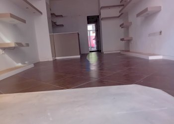 Locale Commerciale Via Grande 206, Livorno - foto 5