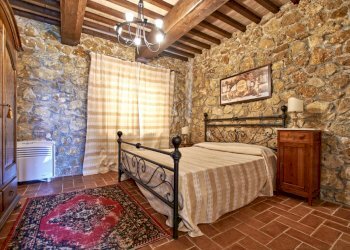 Interni - Villa Via De Riccardi, Chianni - foto 11