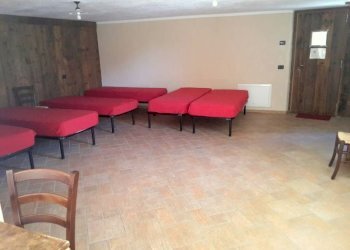 Locale Commerciale Valdigne, Aosta - foto 17