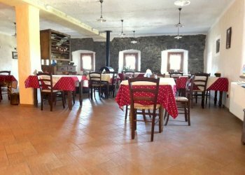 Locale Commerciale Valdigne, Aosta - foto 20