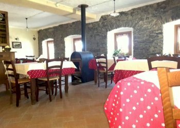 Locale Commerciale Valdigne, Aosta - foto 21