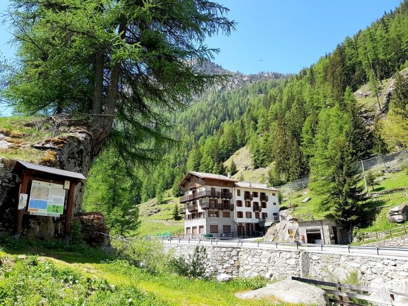 Locale Commerciale Eau Rousse, Valsavarenche - foto 3