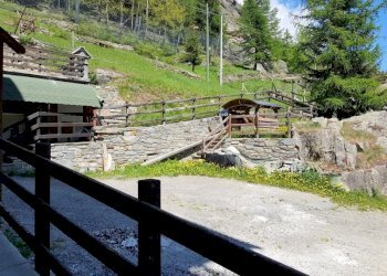 Locale Commerciale Eau Rousse, Valsavarenche - foto 31