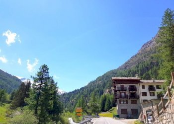 Locale Commerciale Eau Rousse, Valsavarenche - foto 32