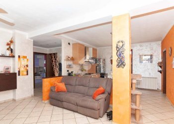 Appartamento Via gamberi, San Francesco al Campo - foto 1