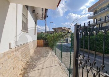 Independent house Via Marittima, Priverno - photo 5