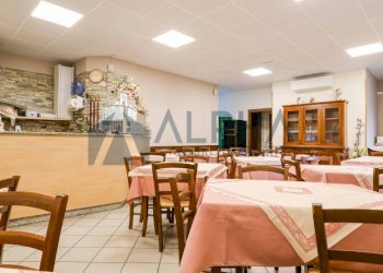 vista - Negozio via Ferrante Foschi, Forlì - foto 1