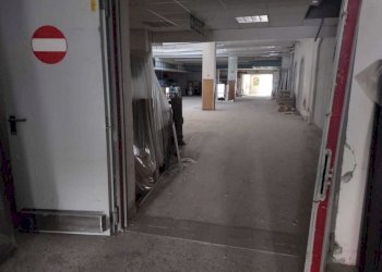 d2c05f55-2210-4ac8-8959-9b99a6602895.jpg - Warehouse Jesi - photo 15