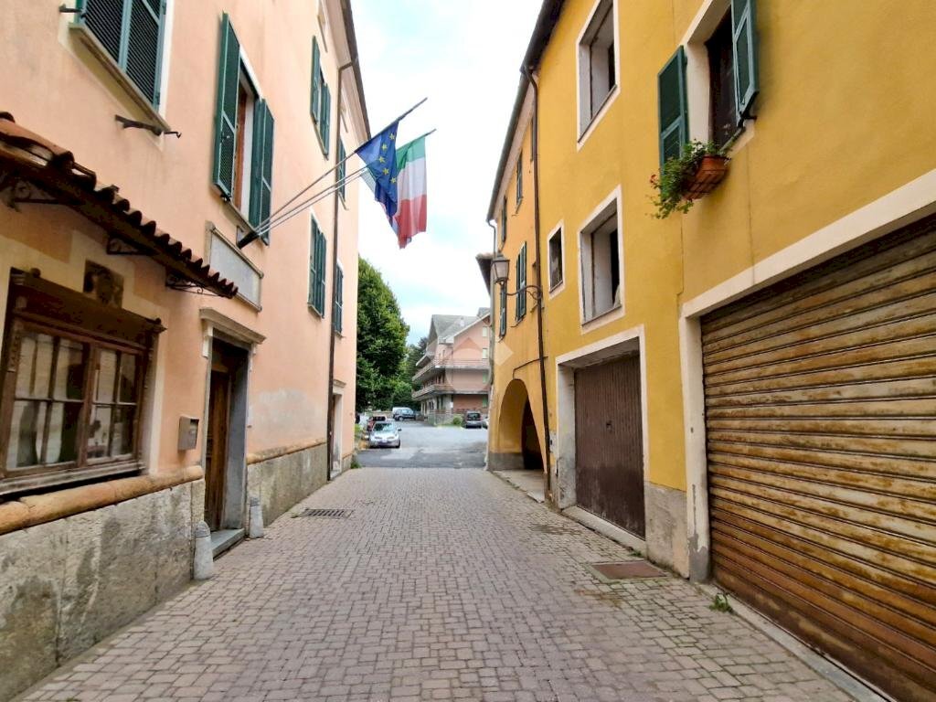 Stabile - Palazzo Via Trieste, Calizzano - foto 2
