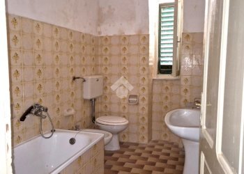 Stable - Palace Via Trieste, Calizzano - photo 24