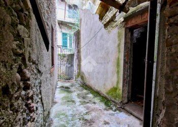 Stable - Palace Via Trieste, Calizzano - photo 34