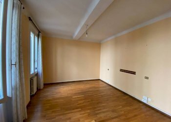 Sala - Apartment via Mondatora, 23A, Modena (neighborhood Centro Storico) - photo 15