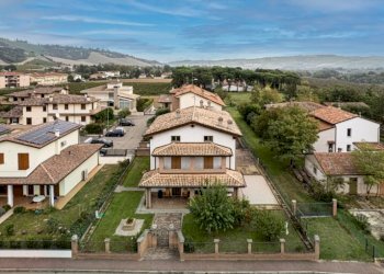 Villa Riolo Terme - foto 1