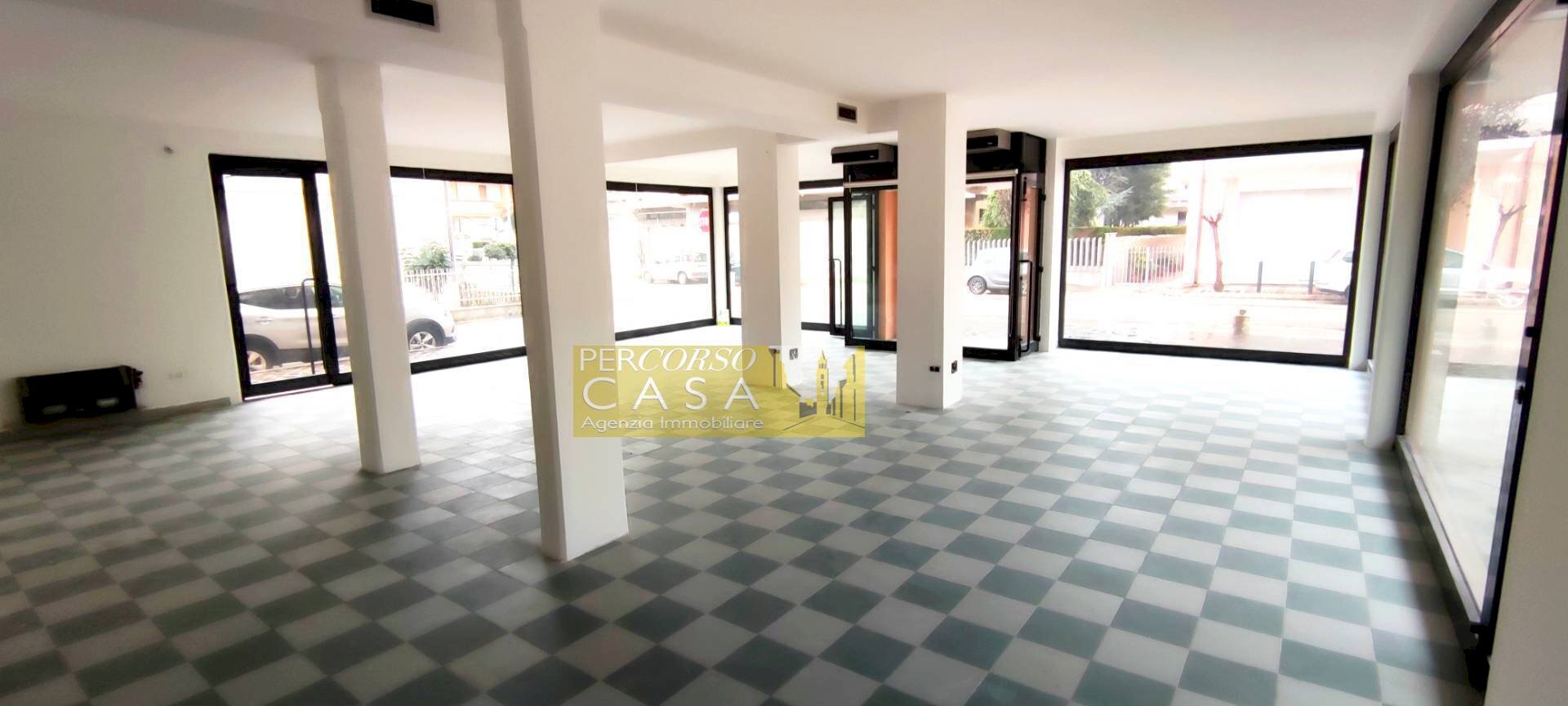 Commercial Premises Via Lepanto, Giulianova - photo 2