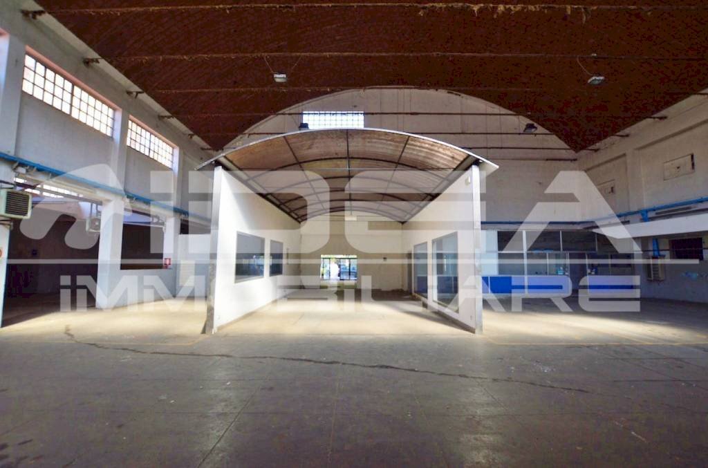 Capannone - Capannone viale Gaetano Storchi, 21, Modena - foto 1