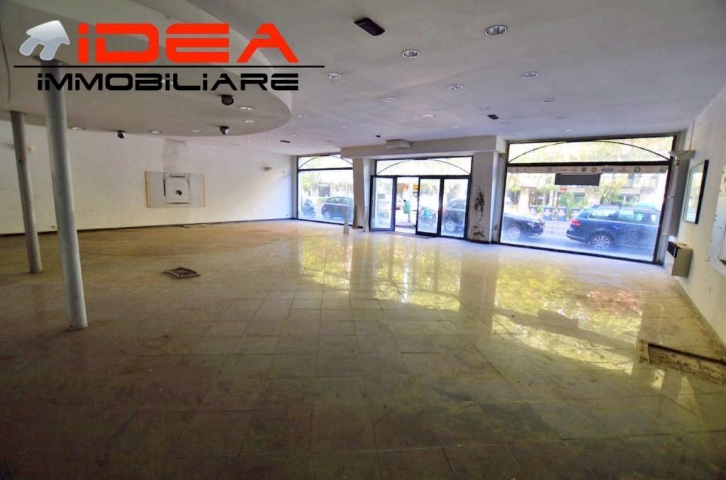 Ingresso - Capannone viale Gaetano Storchi, 21, Modena - foto 2