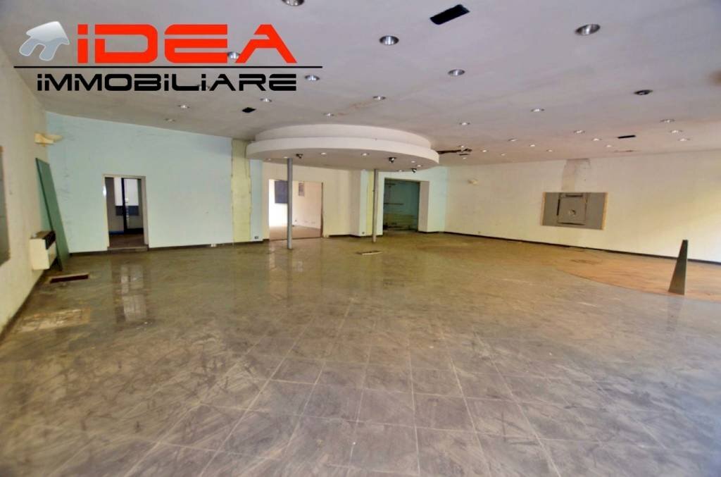 Ingresso - Capannone viale Gaetano Storchi, 21, Modena - foto 3