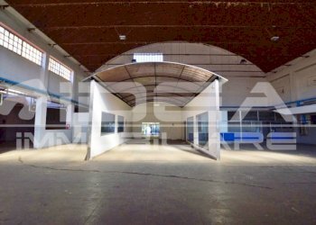 Capannone - Capannone viale Gaetano Storchi, 21, Modena - foto 1