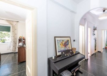 Corridoio - Four-room apartment via Posalunga, 34, Genova (neighborhood Borgoratti) - photo 22