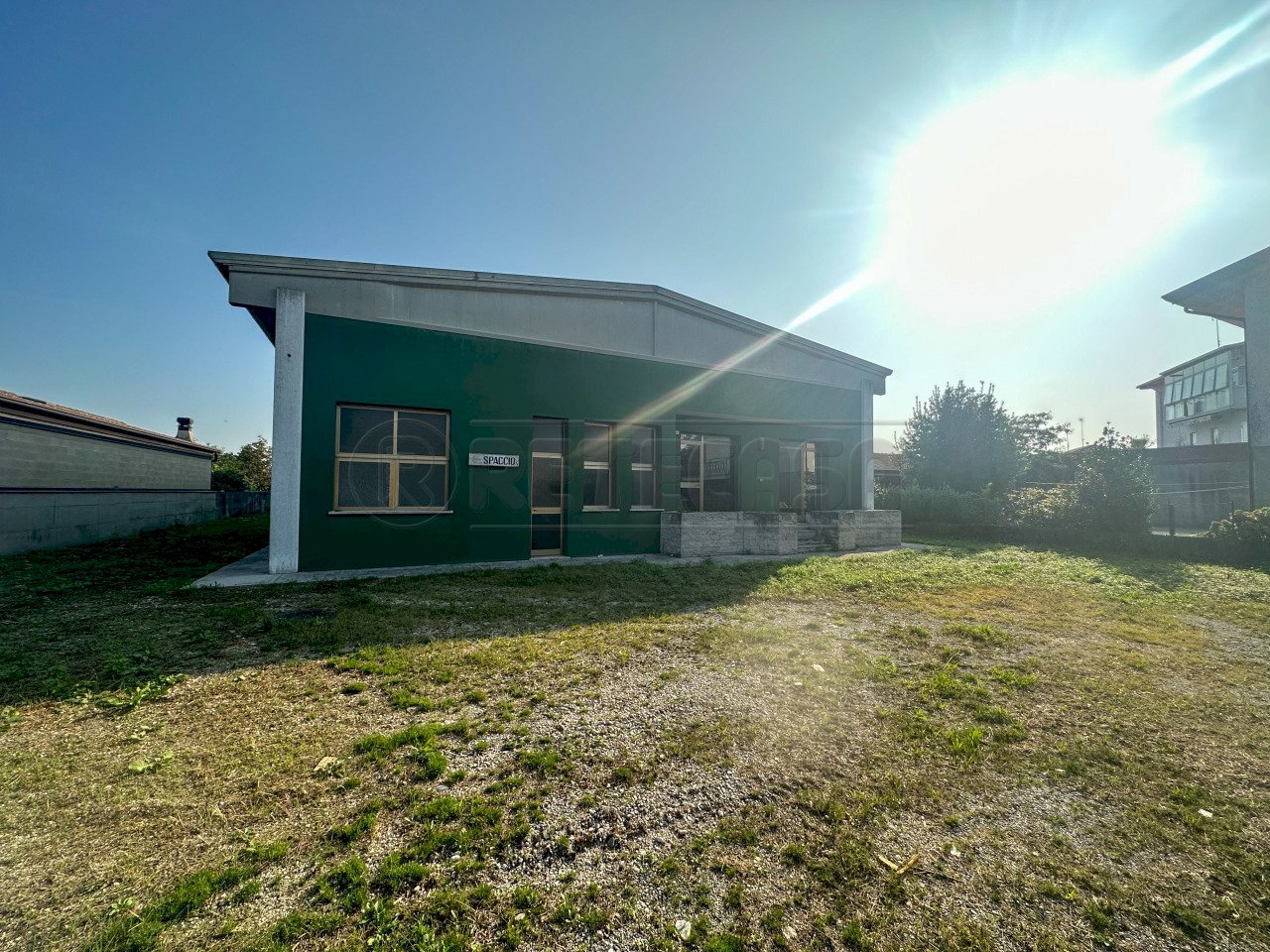 ESTERNI - Locale Commerciale Via Trieste 51, Gonars - foto 3