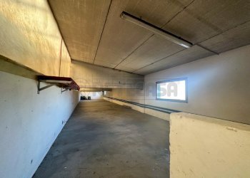 RIPOSTIGLIO - Locale Commerciale Via Trieste 51, Gonars - foto 24