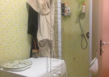Bagno con doccia e lavatrice - Appartamento Macerata - foto 18