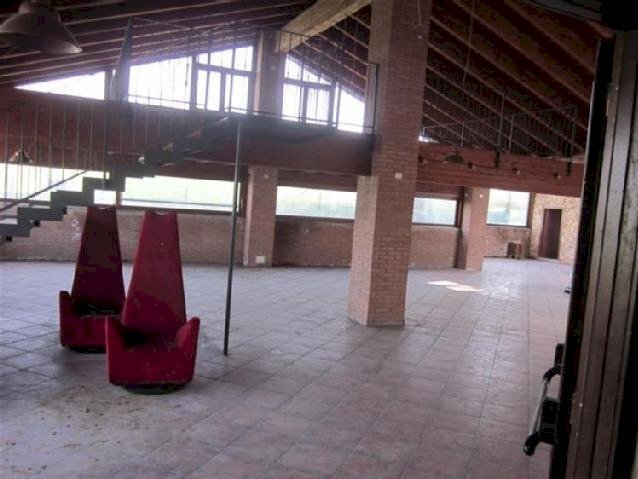 attivita_licenza_commerciale_in_vendita_a_carpanet - Commercial Premises Via di Tiglio, Lucca - photo 2