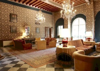 vendesi villa con parco e piscina lucca IMG_8190.J - Villa Via della Pollicchia 50, Lucca - foto 1