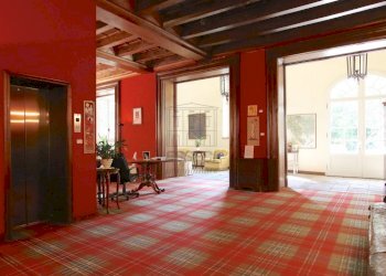 vendesi villa con parco e piscina lucca IMG_8151.J - Villa Via della Pollicchia 50, Lucca - foto 12