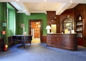 vendesi villa con parco e piscina lucca IMG_8154.J - Villa Via della Pollicchia 50, Lucca - foto 15