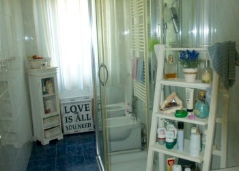 DSC03469.jpg - Porzione di casa Ameglia - foto 9