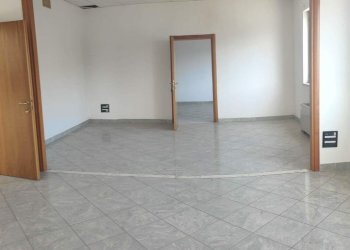 IMG20230511161336.jpg - Office Via Lussemburgo 15, Siracusa - photo 3