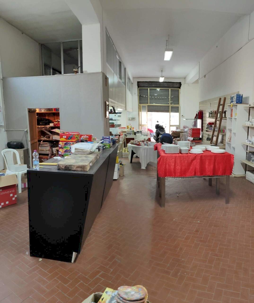 IMG20230403095153.jpg - Locale Commerciale Via Catania 46, Siracusa - foto 3