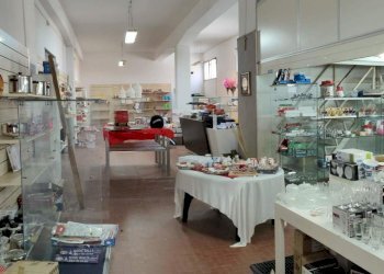 IMG20230403095131.jpg - Locale Commerciale Via Catania 46, Siracusa - foto 4