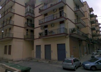 cortese 3.jpg - Locale Commerciale Via Toscana 13, Siracusa - foto 5
