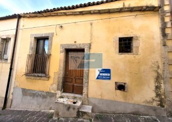 Independent house Via Canonico Buccheri, Noto - photo 1