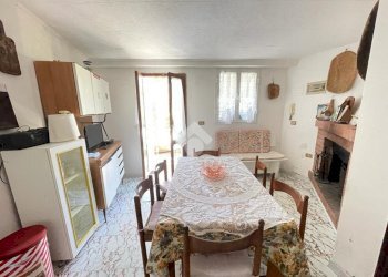 Casa indipendente Frazione Gameragna, Stella - foto 12