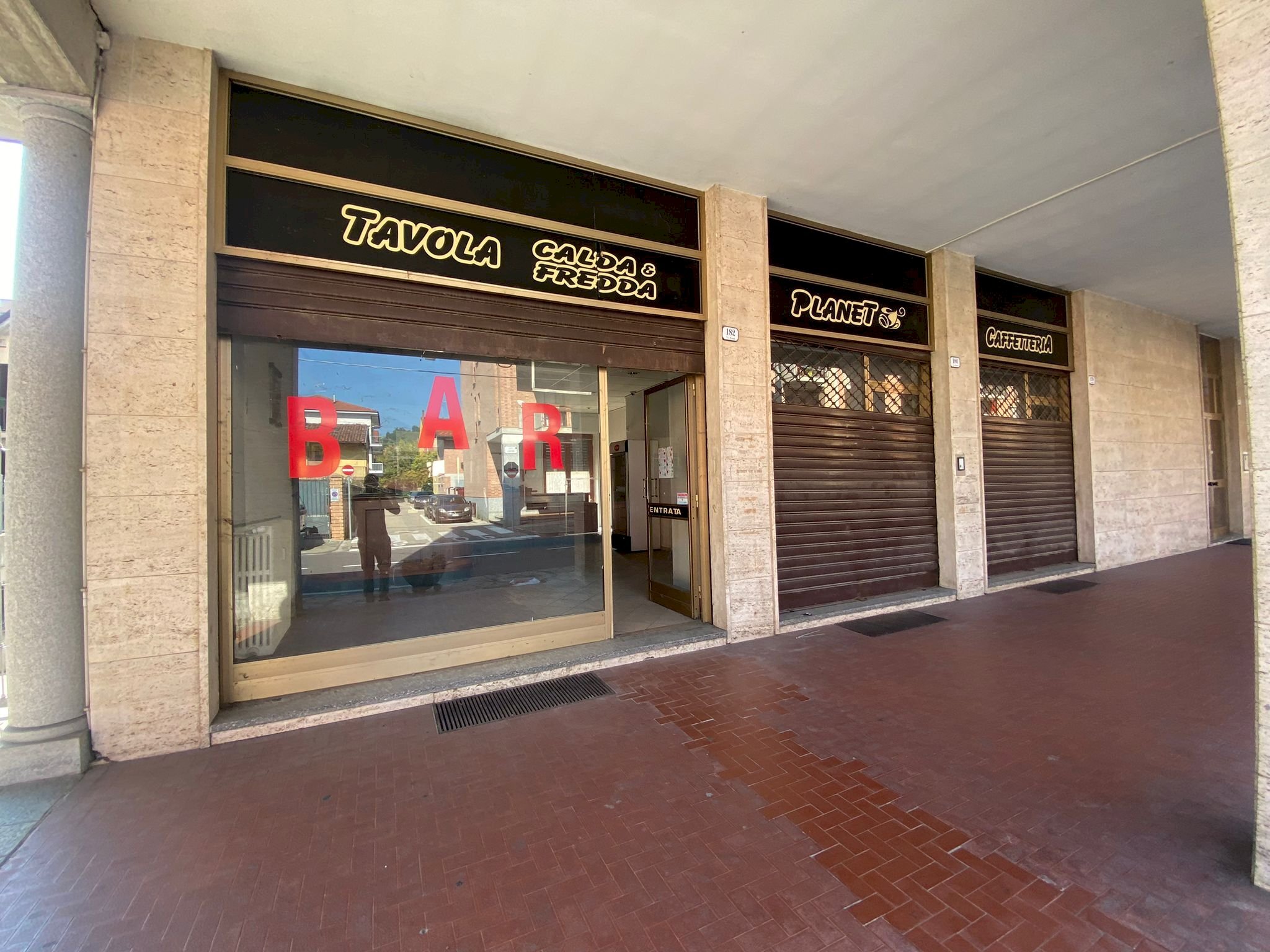 Commercial Premises Canale - photo 1