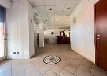 Commercial Premises Canale - photo 7