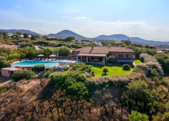 Villa Unifamiliare via monte ortobene, Loiri Porto San Paolo - foto 4