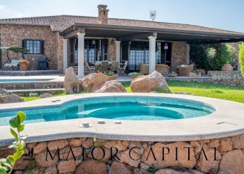 Villa Unifamiliare via monte ortobene, Loiri Porto San Paolo - foto 9