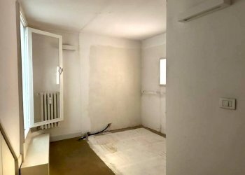 camera da letto - Quadrilocale via dei Coronari, 1, Roma (zona Centro Storico) - foto 8