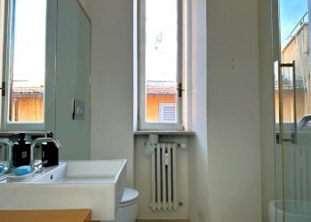 bagno - Quadrilocale via dei Coronari, 1, Roma (zona Centro Storico) - foto 16