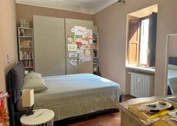 Camera da letto - Four-room apartment via dei Coronari, 1, Roma (neighborhood Centro Storico) - photo 48