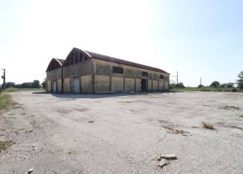 3_Esterno.JPG - Villa Bondeno - foto 3