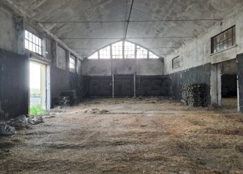 4_Magazzino.jpg - Villa Bondeno - foto 4