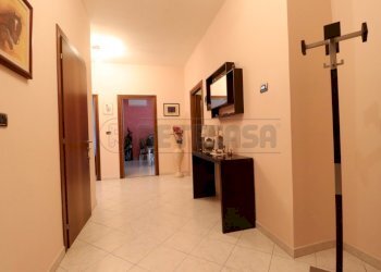 6_Disimpegno.JPG - Villa Bondeno - foto 5