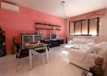 11_Soggiorno.JPG - Villa Bondeno - foto 10