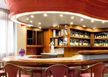 Bar-in-padua-four-points-by-sheraton-padova.jpg - Ristorante Viale Luigi Cadorna, Lucca - foto 2